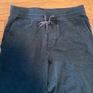 THE Basic Commission Sweats from lululemon comfy